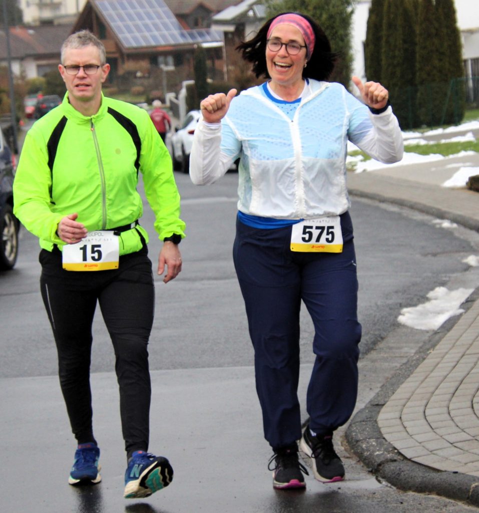 Winterlaufserie 2 Langendernbach Marisa und Kevin